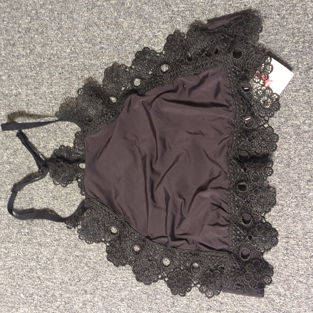 Aerie black lace crotchet halter top